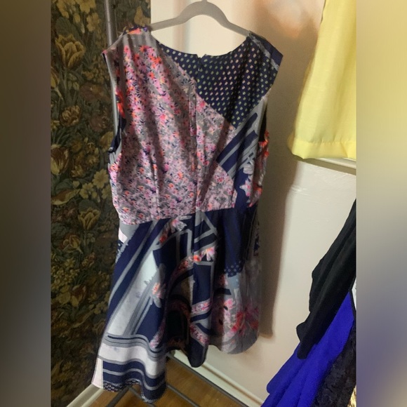 Suzanne Betro NWT midi dress - Picture 4 of 5